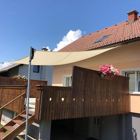 Apartma Kreda Mojstrana Buitenkant foto