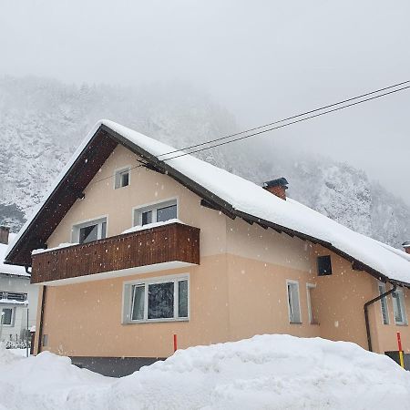 Apartma Kreda Mojstrana Buitenkant foto