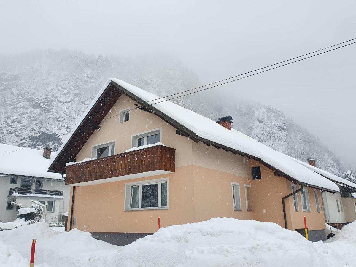 Apartma Kreda Mojstrana Buitenkant foto